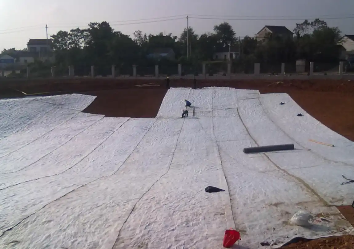 人工湖底防渗工程 人工湖底防渗工程